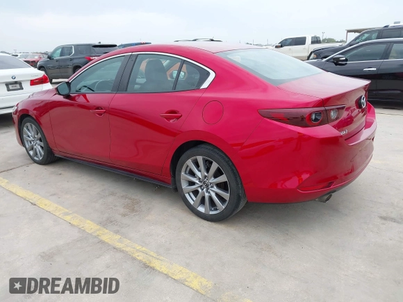 2022 Mazda 3 Select z VIN 3MZBPABL9NM316998, wystawiony jako IAAI lot #42117951 z przebiegiem 44 594 mil mil oraz . Historia ofert i sprzedaży dostępna na DreamBid. Obrazek 3.