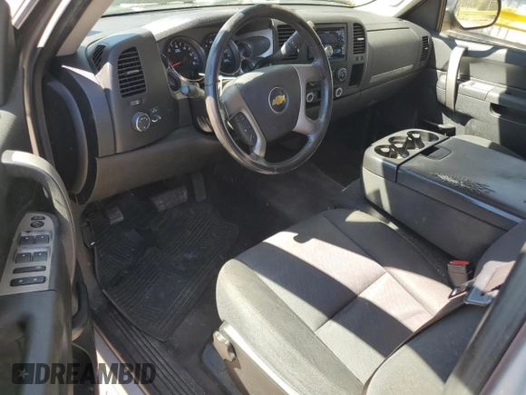 2010 Chevrolet Silverado 1500 LT with VIN 1GCSCSE03AZ298271, listed as a Copart auction lot 49427065 with 138,154 mi miles and Salvage Title. Bid and sale history available at DreamBid. Image 8.