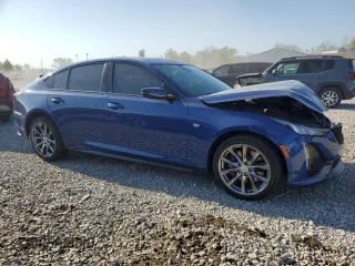 2020 Cadillac CT5 Sport z VIN 1G6DU5RK5L0125333, wystawiony jako Copart lot #53879185 z przebiegiem 54 218 mil mil oraz Szkoda całkowita • Salvage title. Historia ofert i sprzedaży dostępna na DreamBid. Obrazek 4.