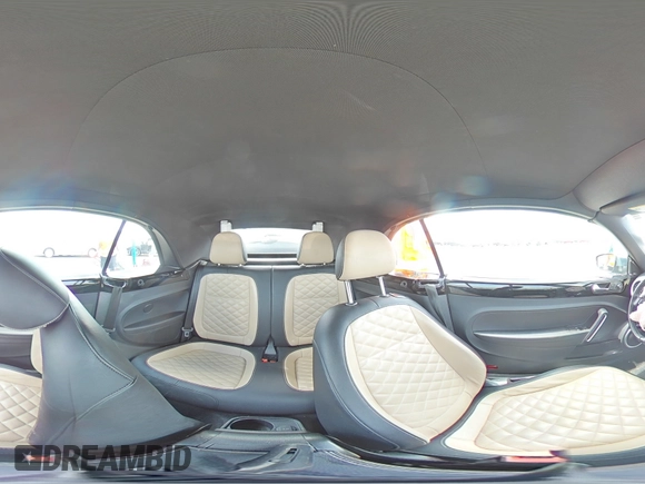 2019 Volkswagen Beetle S с VIN 3VW5DAAT7KM511551, выставлен на аукционе Copart как лот 64180965 с пробегом 65 364 миль миль и Списание • Salvage title. История ставок и продаж доступна на DreamBid. Изображение 14.