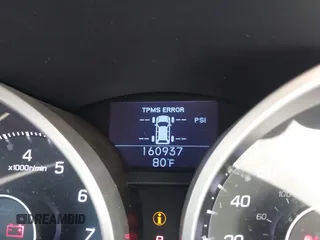2010 Acura ZDX Tech Pkg with VIN 2HNYB1H48AH501364, listed as a IAAI auction lot 41881158 with 160,937 mi miles. Bid and sale history available at carsss.com. Image 15.