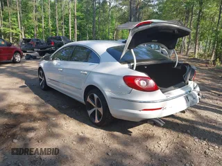 2012 Volkswagen CC Sport PZEV with VIN WVWMP7AN5CE543495, listed as a IAAI auction lot 42150948 with 100,984 mi miles. Bid and sale history available at carsss.com. Image 3.
