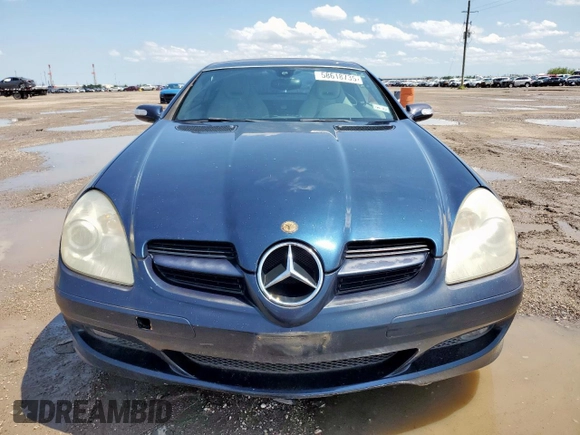 2006 Mercedes-Benz SLK 280 z VIN WDBWK54F56F093098, wystawiony jako Copart lot #58618735 z przebiegiem 155 916 mil mil oraz Tytuł czysty. Historia ofert i sprzedaży dostępna na DreamBid. Obrazek 5.