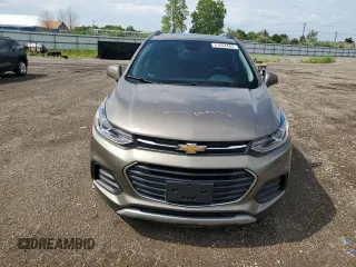 2021 Chevrolet Trax LT with VIN KL7CJLSB4MB357568, listed as a Copart auction lot 61654405 with 51,809 mi miles and Salvage title. Bid and sale history available at DreamBid. Image 5.