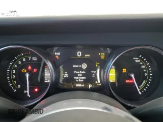 2022 Jeep Wrangler Unlimited Sahara с VIN 1C4JJXP68NW238204, выставлен на аукционе Copart как лот 49292205 с пробегом 35 058 миль миль и Списание • Salvage title. История ставок и продаж доступна на DreamBid. Изображение 9.