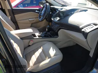 2017 Ford Escape Titanium with VIN 1FMCU0J92HUA26226, listed as a IAAI auction lot 41423259 with 111,076 mi miles. Bid and sale history available at carsss.com. Image 5.