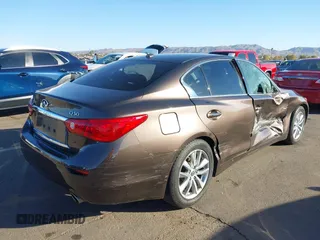 2015 Infiniti Q50 Premium with VIN JN1BV7AP8FM351418, listed as a IAAI auction lot 41488091 with 151,421 mi miles. Bid and sale history available at carsss.com. Image 4.