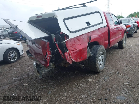 2014 Toyota Tacoma with VIN 5TFUX4EN3EX025837, listed as a IAAI auction lot 42430882 with 234,809 mi miles and . Bid and sale history available at DreamBid. Image 4.