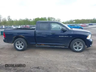 2012 Ram 1500 Express с VIN 1C6RD7FT0CS345213, выставлен на аукционе IAAI как лот 42149548 с пробегом 155 464 миль миль и . История ставок и продаж доступна на DreamBid. Изображение 13.