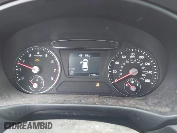 2019 Kia Sorento L with VIN 5XYPG4A31KG547981, listed as a IAAI auction lot 41253059 with 97,104 mi miles. Bid and sale history available at carsss.com. Image 7.