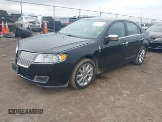 2011 Lincoln MKZ with VIN 3LNHL2GC9BR766667, listed as a IAAI auction lot 41932097 with 178,121 mi miles. Bid and sale history available at carsss.com. Image 17.