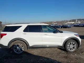 2023 Ford Explorer Limited with VIN 1FMSK8FH2PGA04241, listed as a IAAI auction lot 41750744 with 36,636 mi miles. Bid and sale history available at carsss.com. Image 13.