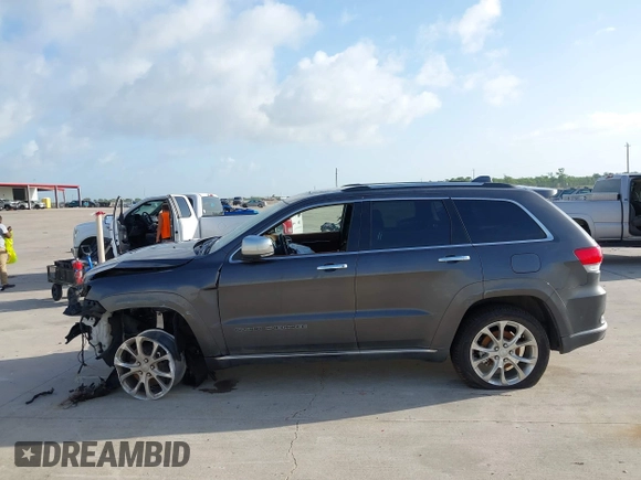 2021 Jeep Grand Cherokee Summit z VIN 1C4RJFJG8MC638908, wystawiony jako IAAI lot #42445313 z przebiegiem 18 638 mil mil oraz . Historia ofert i sprzedaży dostępna na DreamBid. Obrazek 14.