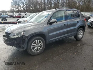 2015 Volkswagen Tiguan R-Line with VIN WVGAV7AX5FW576047, listed as a Copart auction lot 83303084 with 85,860 mi miles and Salvage Title. Bid and sale history available at DreamBid. Image 1.
