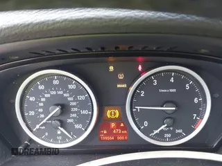 2014 BMW X6 xDrive35i with VIN 5UXFG2C5XE0C43526, listed as a IAAI auction lot 42121122 with 199,564 mi miles. Bid and sale history available at carsss.com. Image 7.