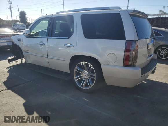2014 Cadillac Escalade Premium z VIN 1GYS3CEF6ER187689, wystawiony jako Copart lot #80765134 z przebiegiem 114 012 mil mil oraz Szkoda całkowita • Salvage title. Historia ofert i sprzedaży dostępna na DreamBid. Obrazek 2.