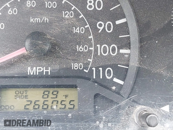 2005 Toyota Corolla CE with VIN 2T1BR32E95C324960, listed as a IAAI auction lot 42652424 with 236,552 mi miles and . Bid and sale history available at DreamBid. Image 7.