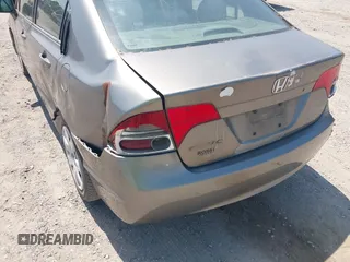 2006 Honda Civic LX with VIN 1HGFA165X6L151906, listed as a IAAI auction lot 42581843 with 97,675 mi miles and . Bid and sale history available at DreamBid. Image 12.