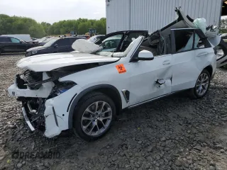 2024 BMW X5 xDrive40i z VIN 5UX23EU06R9U14494, wystawiony jako Copart lot #52748184 z przebiegiem Nie podano mil oraz Szkoda całkowita • Salvage title. Historia ofert i sprzedaży dostępna na DreamBid. Obrazek 1.
