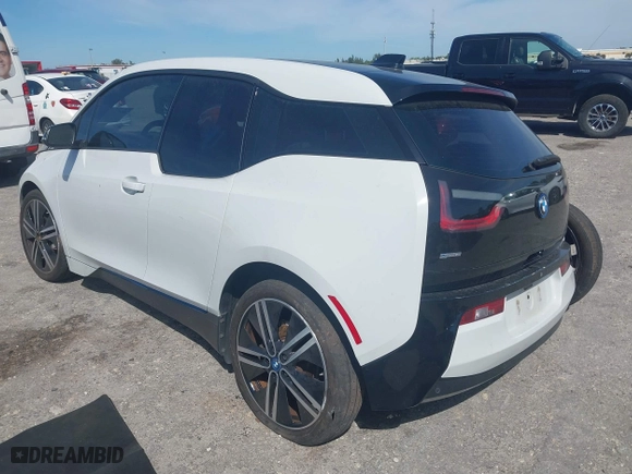 2017 BMW i3 with VIN WBY1Z8C32HV891355, listed as a IAAI auction lot 41723555 with 77,773 mi miles. Bid and sale history available at carsss.com. Image 3.