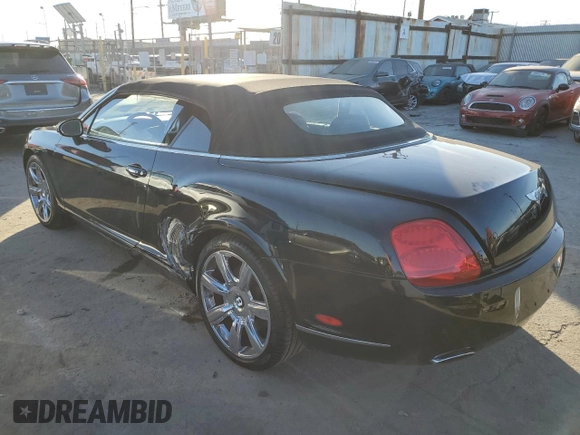 2007 Bentley Continental GT z VIN SCBDR33W17C050619, wystawiony jako Copart lot #42408665 z przebiegiem 248 389 mil mil oraz Szkody całkowita. Historia ofert i sprzedaży dostępna na DreamBid. Obrazek 2.