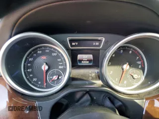 2017 Mercedes-Benz GLS 450 with VIN 4JGDF6EE9HA870581, listed as a Copart auction lot 72291504 with 92,036 mi miles and Salvage Title. Bid and sale history available at DreamBid. Image 9.