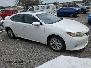 2013 Lexus ES 300h with VIN JTHBW1GG9D2014231, listed as a Copart auction lot 54679625 with 125,784 mi miles and Non repairable. Bid and sale history available at DreamBid. Image 4.