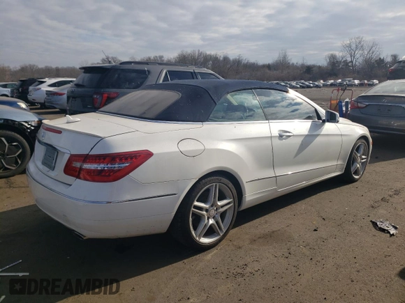 2011 Mercedes-Benz E 350 с VIN WDDKK5GF0BF085504, выставлен на аукционе Copart как лот 87591645 с пробегом 139 792 миль миль и Чистый • Clean title. История ставок и продаж доступна на DreamBid. Изображение 3.