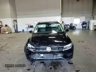 2018 Volkswagen Tiguan SEL с VIN 3VV2B7AX0JM151444, выставлен на аукционе Copart как лот 55907855 с пробегом 62 491 миль миль и Списание • Salvage title. История ставок и продаж доступна на DreamBid. Изображение 14.