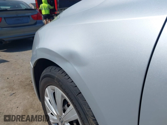 2012 Volkswagen Jetta S с VIN 3VW2K7AJ0CM310389, выставлен на аукционе IAAI как лот 42263766 с пробегом 159 706 миль миль и . История ставок и продаж доступна на DreamBid. Изображение 6.