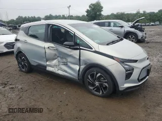 2023 Chevrolet Bolt EV 2LT with VIN 1G1FX6S08P4133686, listed as a Copart auction lot 61087815 with 88,585 mi miles and Non repairable. Bid and sale history available at DreamBid. Image 4.