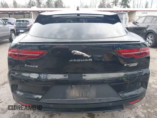 2019 Jaguar I-PACE HSE with VIN SADHD2S11K1F75415, listed as a IAAI auction lot 41037733 with 58,573 mi miles. Bid and sale history available at carsss.com. Image 17.