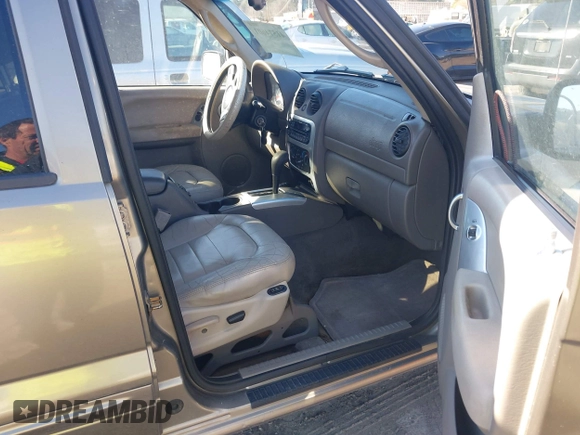 2003 Jeep Liberty Limited with VIN 1J4GL58K13W710254, listed as a IAAI auction lot 41574601 with 244,465 mi miles and . Bid and sale history available at carsss.com. Image 5.