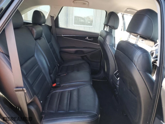 2017 Kia Sorento LX with VIN 5XYPG4A31HG272525, listed as a Copart auction lot 67909524 with 134,274 mi miles and Salvage Title. Bid and sale history available at carsss.com. Image 11.