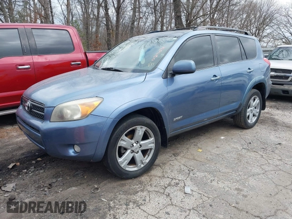 2007 Toyota RAV4 Sport with VIN JTMZD32V576027031, listed as a IAAI auction lot 41501110 with 253,543 mi miles. Bid and sale history available at carsss.com. Image 2.
