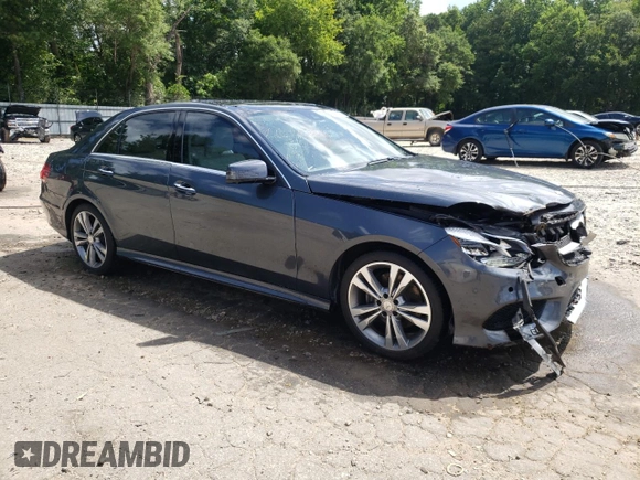 2014 Mercedes-Benz E 350 Sport with VIN WDDHF5KB7EB038257, listed as a Copart auction lot 61251595 with 110,814 mi miles and Salvage title. Bid and sale history available at DreamBid. Image 4.