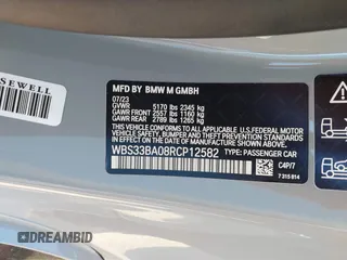 2024 BMW M4 Competition xDrive with VIN WBS33BA08RCP12582, listed as a IAAI auction lot 41646042 with 2,884 mi miles. Bid and sale history available at carsss.com. Image 9.