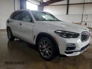 2021 BMW X5 xDrive40i with VIN 5UXCR6C08M9F47053, listed as a Copart auction lot 53625805 with 58,555 mi miles and Salvage Title. Bid and sale history available at carsss.com. Image 4.