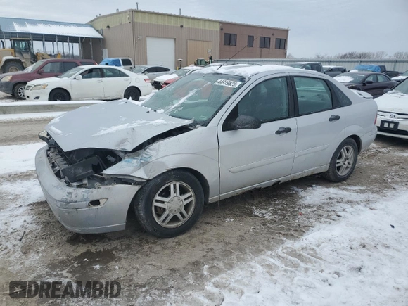 2001 Ford Focus SE with VIN 1FAFP34311W117795, listed as a Copart auction lot 44919825 with 198,412 mi miles and Salvage Title. Bid and sale history available at carsss.com. Image 1.