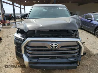 2022 Toyota Tundra Limited z VIN 5TFJA5DB6NX015224, wystawiony jako Copart lot #48236065 z przebiegiem 6 937 mil mil oraz Szkoda całkowita • Salvage title. Historia ofert i sprzedaży dostępna na DreamBid. Obrazek 5.