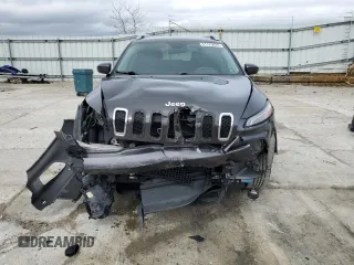 2014 Jeep Cherokee Latitude with VIN 1C4PJMCS9EW302004, listed as a Copart auction lot 51175025 with 106,238 mi miles and Salvage Title. Bid and sale history available at carsss.com. Image 5.