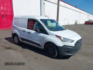 2019 Ford Transit Connect XL z VIN NM0LS6E27K1392019, wystawiony jako IAAI lot #38783642 z przebiegiem 55 467 mil mil oraz . Historia ofert i sprzedaży dostępna na DreamBid. Obrazek 1.
