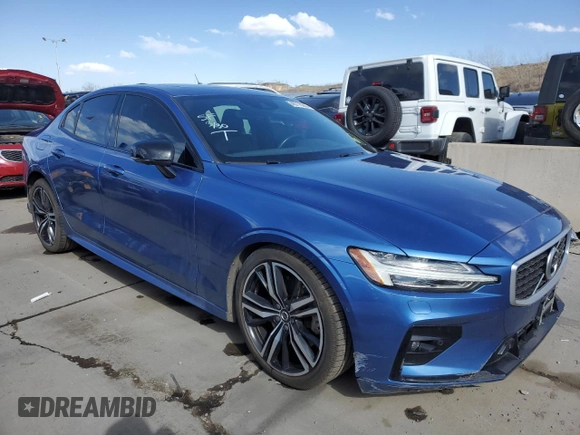 2020 Volvo S60 R-Design with VIN 7JRA22TM9LG030619, listed as a Copart auction lot 46770363 with 25,835 mi miles. Bid and sale history available at carsss.com. Image 4.