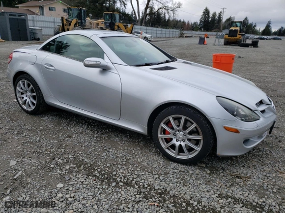 2006 Mercedes-Benz SLK-Class 3.5L with VIN WDBWK56FX6F101094, listed as a Copart auction lot 47838895 with 102,273 mi miles and Salvage Title. Bid and sale history available at carsss.com. Image 4.