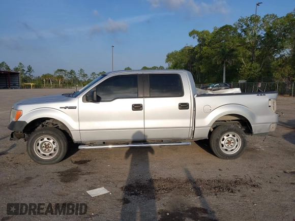 2013 Ford F-150 XL z VIN 1FTFW1ET4DKF05583, wystawiony jako IAAI lot #41864594 z przebiegiem 244 402 mil mil oraz . Historia ofert i sprzedaży dostępna na DreamBid. Obrazek 15.