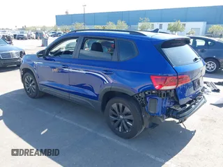 2023 Volkswagen Taos S с VIN 3VVDX7B24PM382465, выставлен на аукционе IAAI как лот 42034661 с пробегом 26 778 миль миль и . История ставок и продаж доступна на DreamBid. Изображение 3.