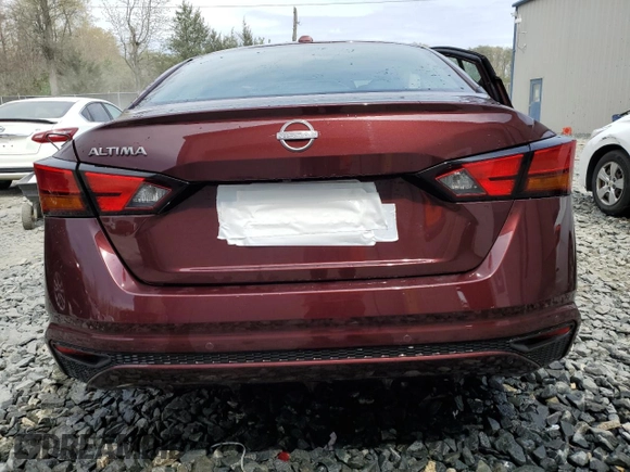 2025 Nissan Altima SV with VIN 1N4BL4DV9SN310365, listed as a Copart auction lot 52677915 with 12,080 mi miles and Salvage Title. Bid and sale history available at carsss.com. Image 6.
