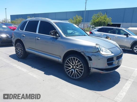 2005 Porsche Cayenne S с VIN WP1AB29PX5LA62410, выставлен на аукционе IAAI как лот 42692213 с пробегом 145 134 миль миль и . История ставок и продаж доступна на DreamBid. Изображение 1.