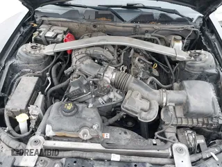 2014 Ford Mustang V6 z VIN 1ZVBP8EM2E5330955, wystawiony jako IAAI lot #41567236 z przebiegiem 17 365 mil mil oraz . Historia ofert i sprzedaży dostępna na DreamBid. Obrazek 10.