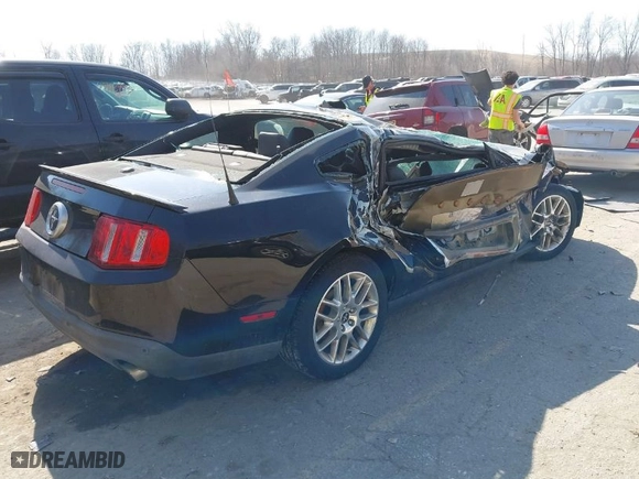 2012 Ford Mustang V6 Premium with VIN 1ZVBP8AM5C5221263, listed as a IAAI auction lot 41815124 with 1 mi miles. Bid and sale history available at carsss.com. Image 4.